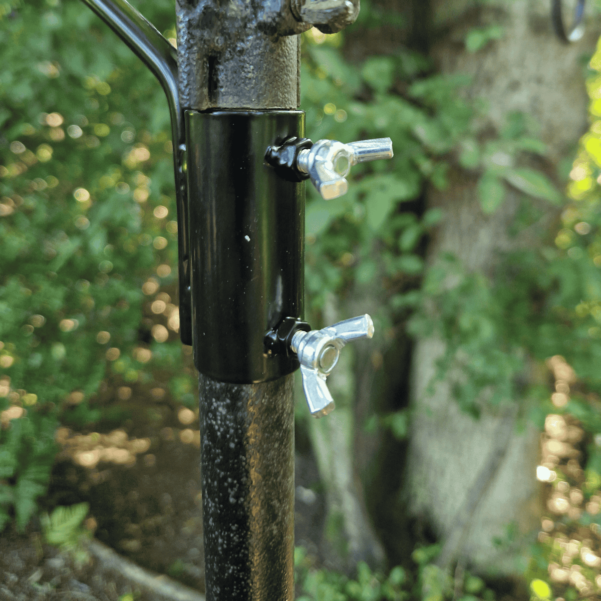 Pole Mounted Hanging Bracket