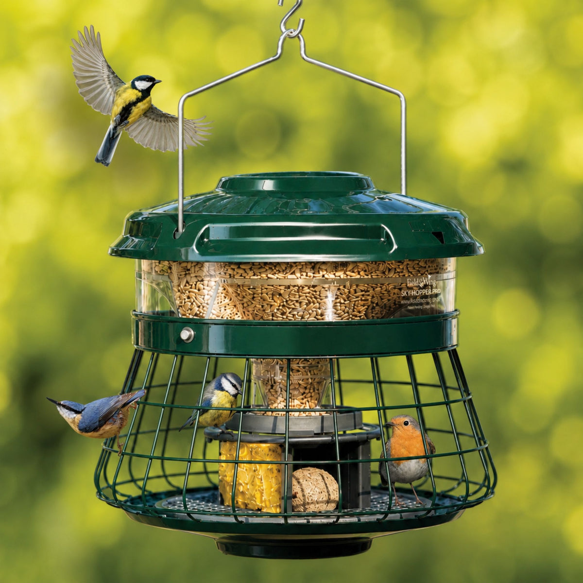 SKY-HOPPER PRO Squirrel-Proof No-Mess Bird Feeder | Field & Wing